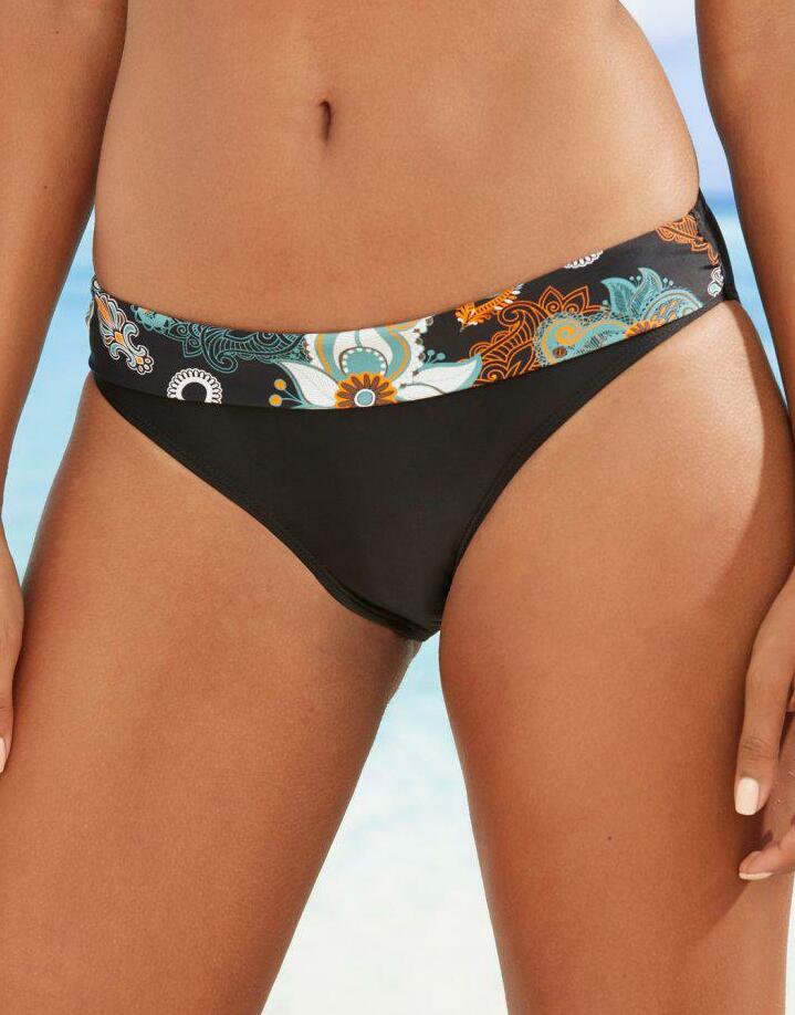 DÓŁ OD BIKINI