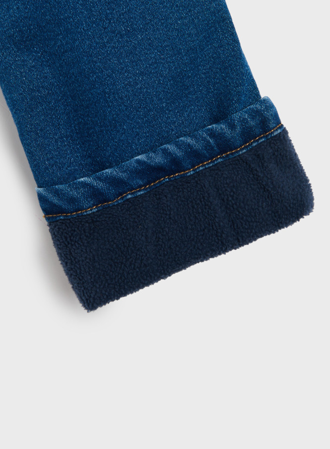 ocieplane niebieskie spodnie jeans