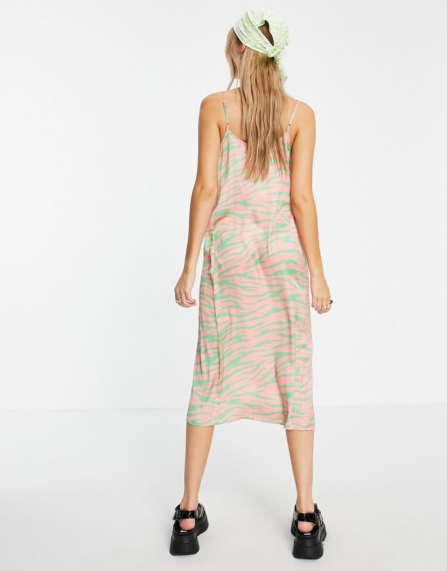 SUKIENKA ANIMAL PRINT