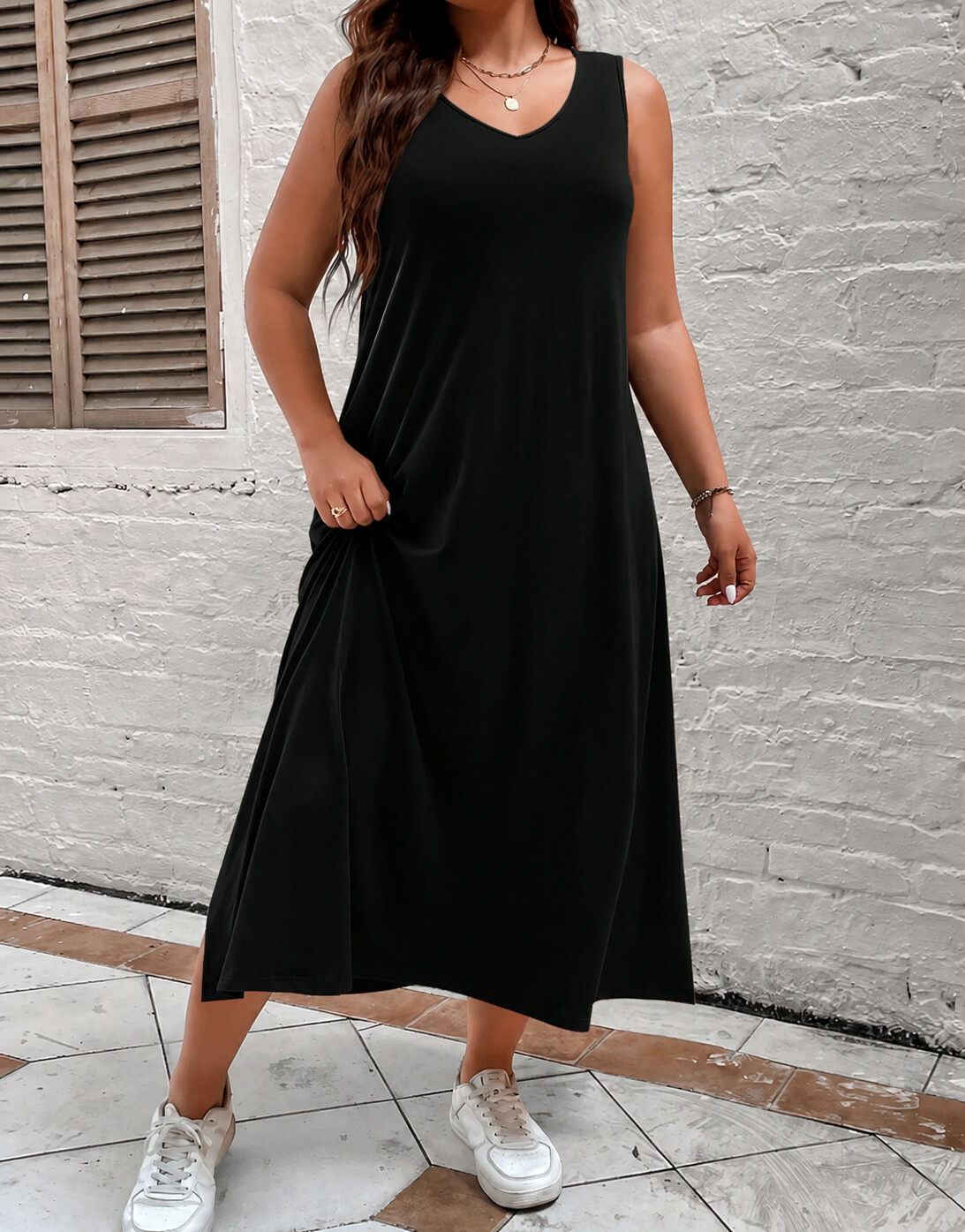 czarna sukienka v neck rozcięcia