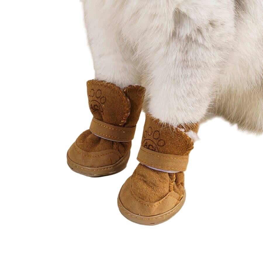 brązowe buty dla psa