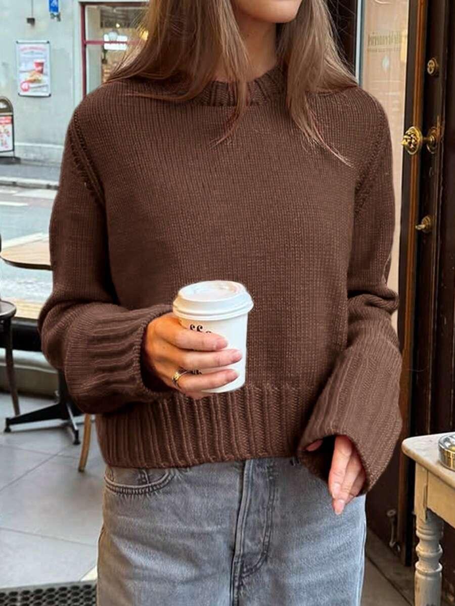 brązowy sweter długi rękaw