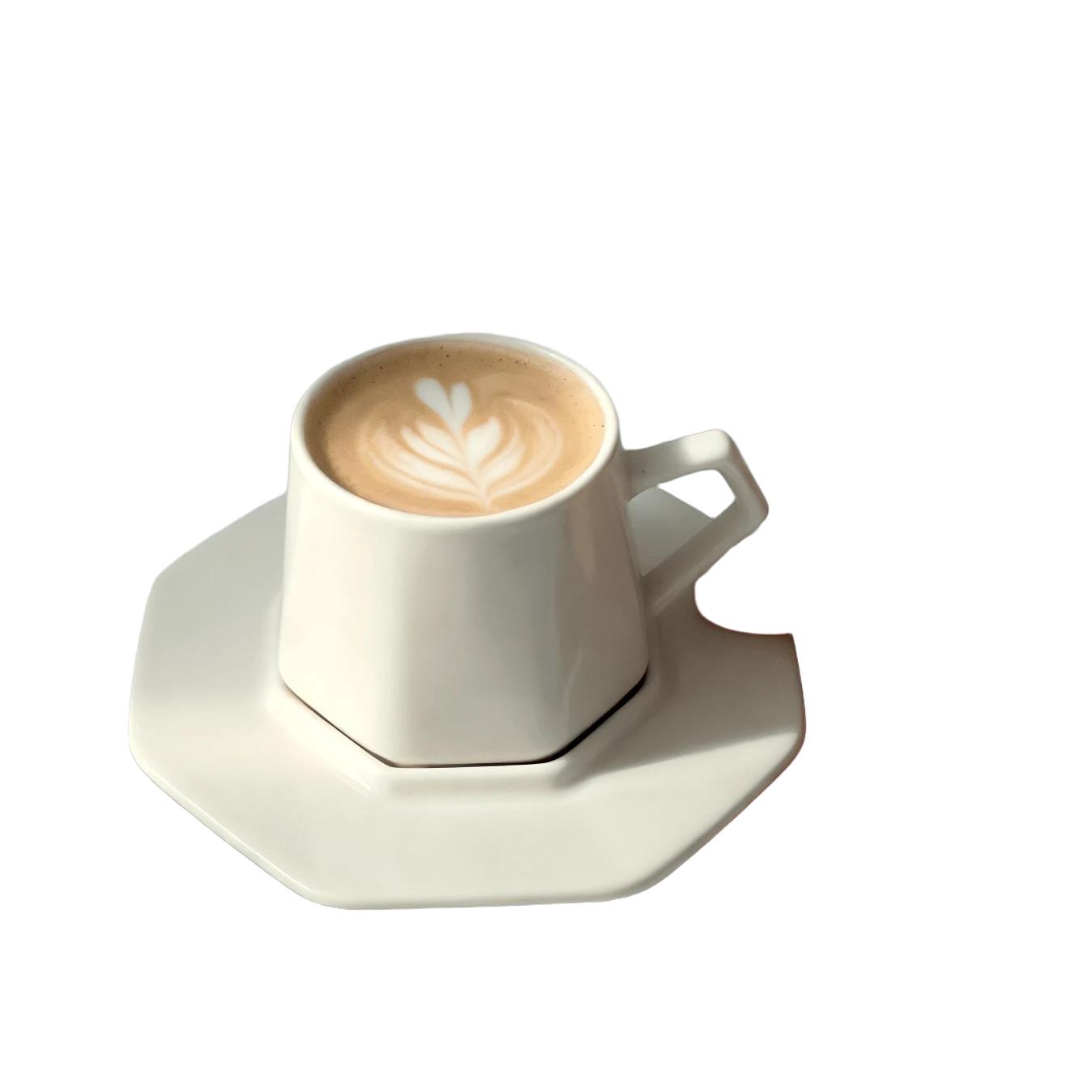 biała filiżanka do espresso 
