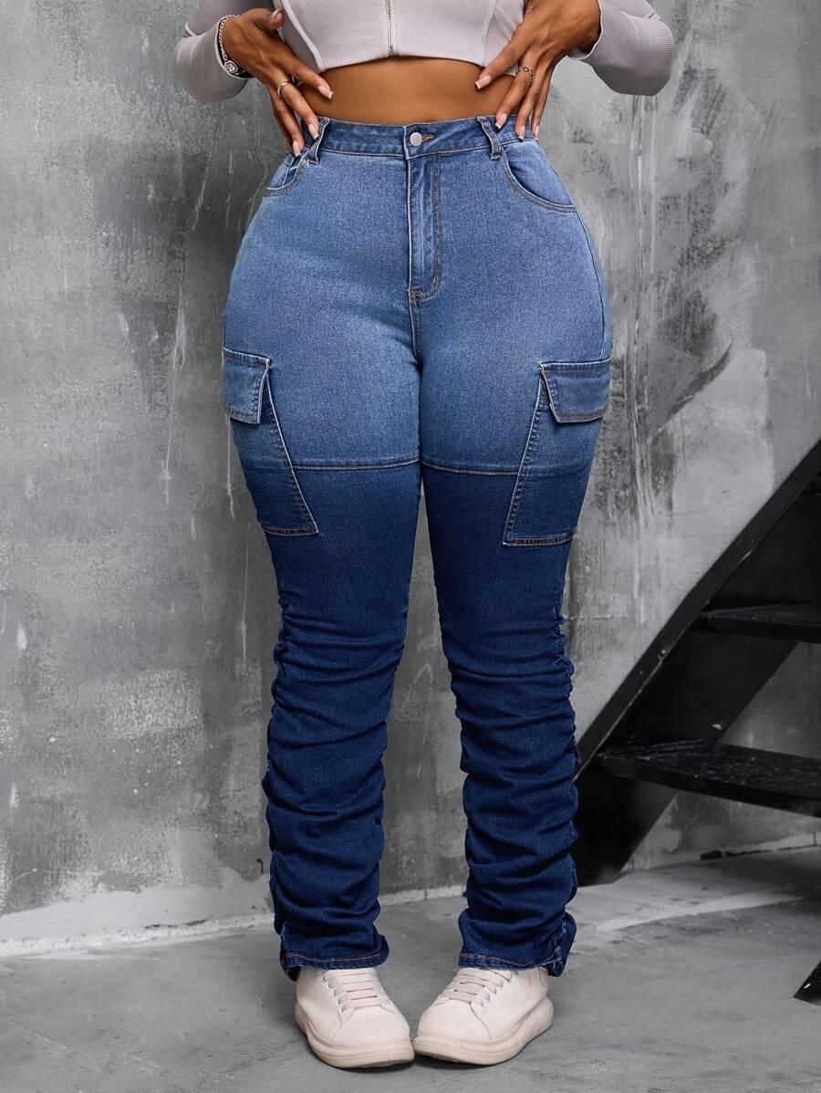 niebieskie spodnie jeans