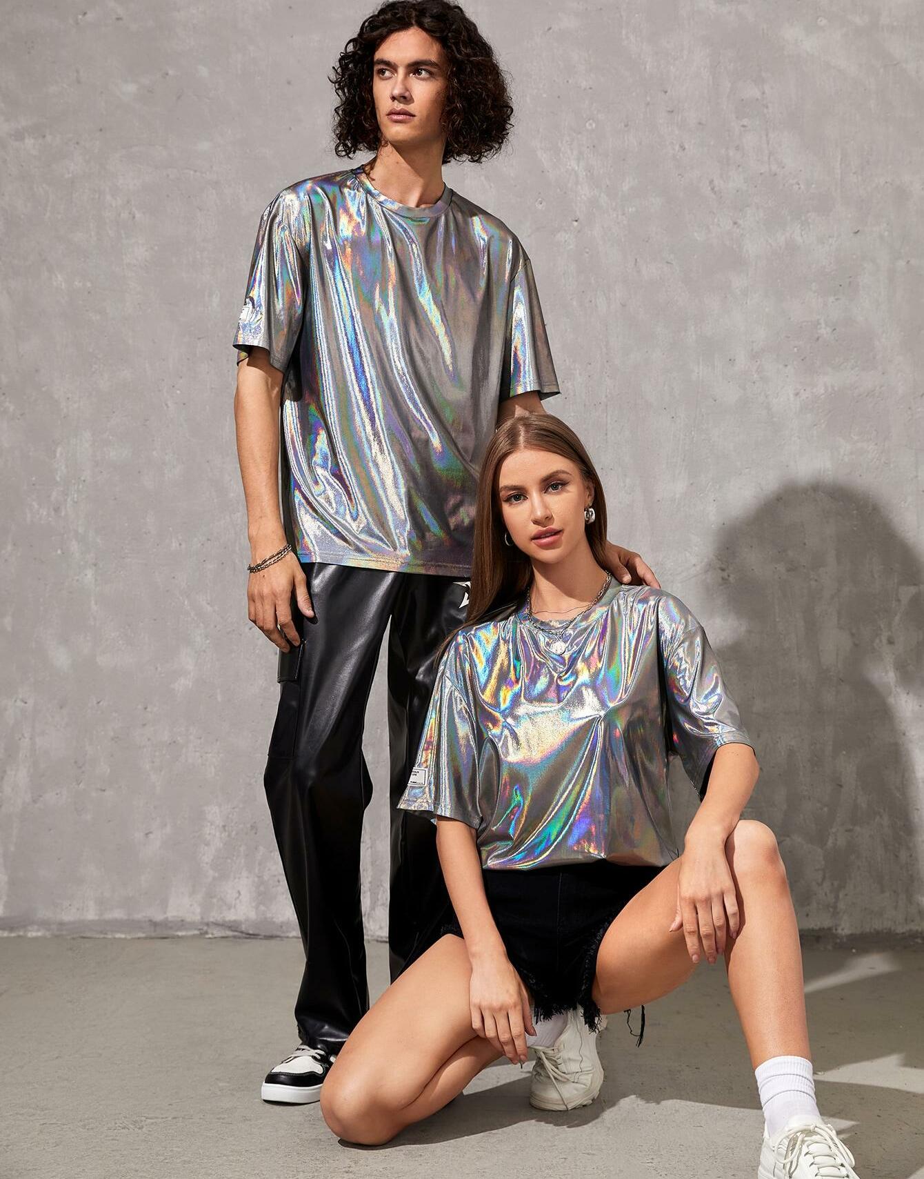 HOLOGRAFICZNY T-SHIRT OKRĄGŁY DEKOLT