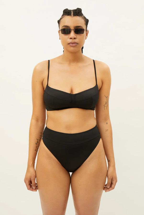 CZARNA GÓRA OD BIKINI