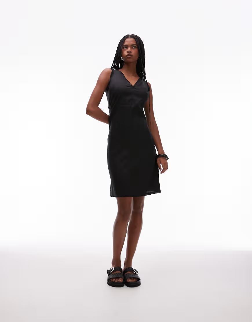 CZARNA MINI SUKIENKA V-NECK