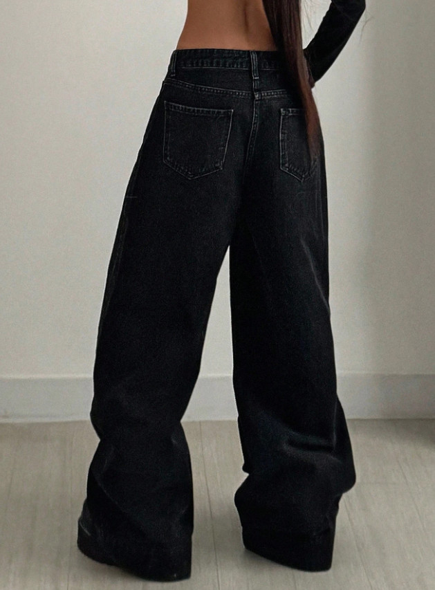 CZARNE SPODNIE JEANS 