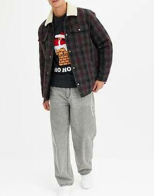 SWETER Z BOŻONARODZENIOWYM MOTYWEM