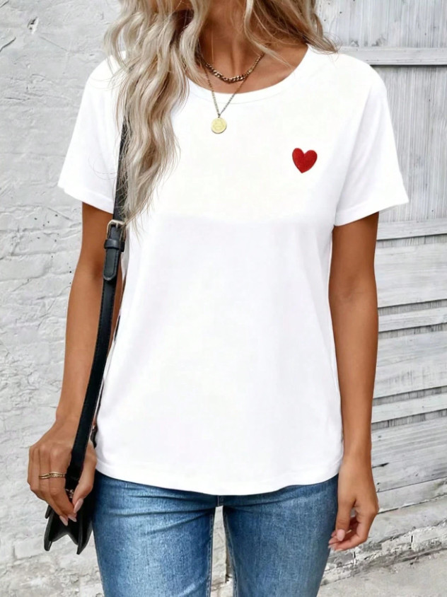 biały t-shirt serce