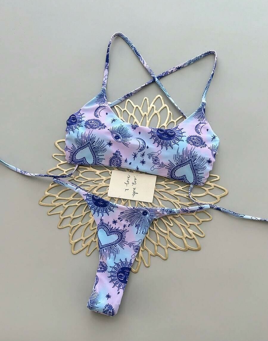 komplet bikini wzór stringi