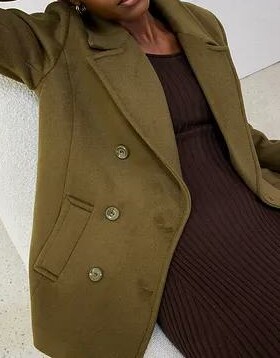 PŁASZCZ DAMSKI PLUS SIZE WEŁNIANY DO BIODER