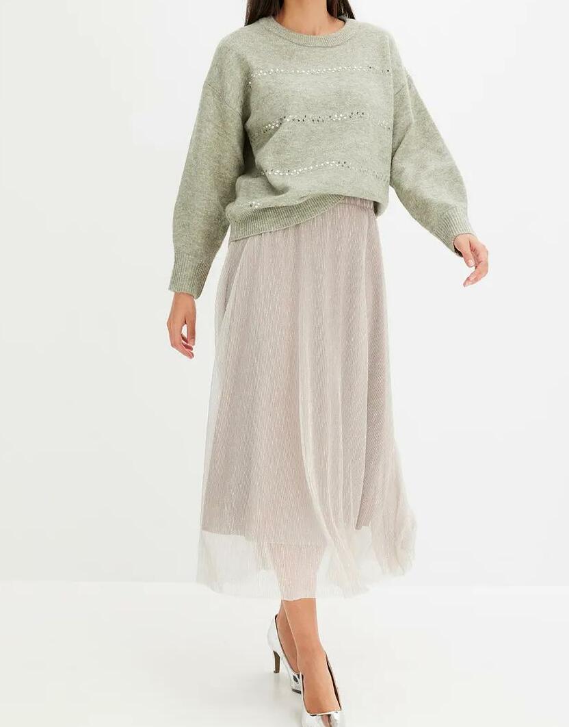 SWETER Z CEKINAMI