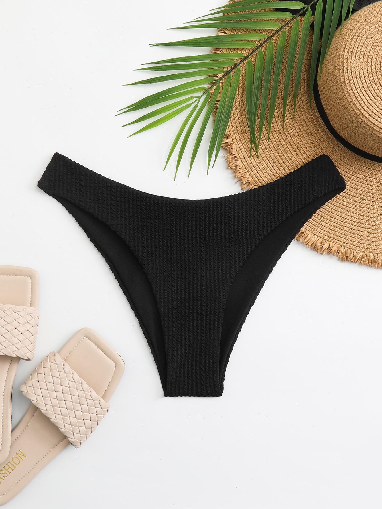 czarny dół od bikini
