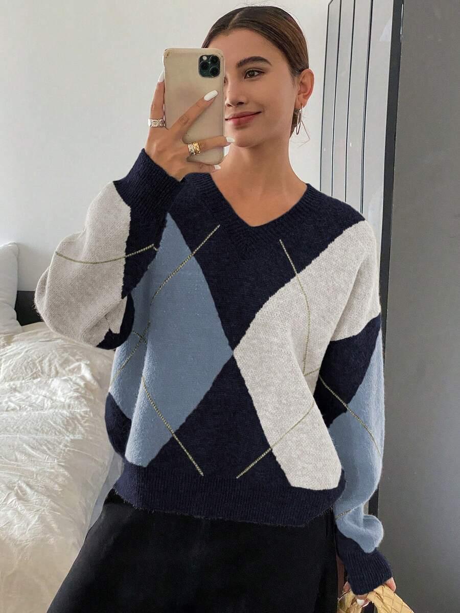 SWETER V-NECK PRINT