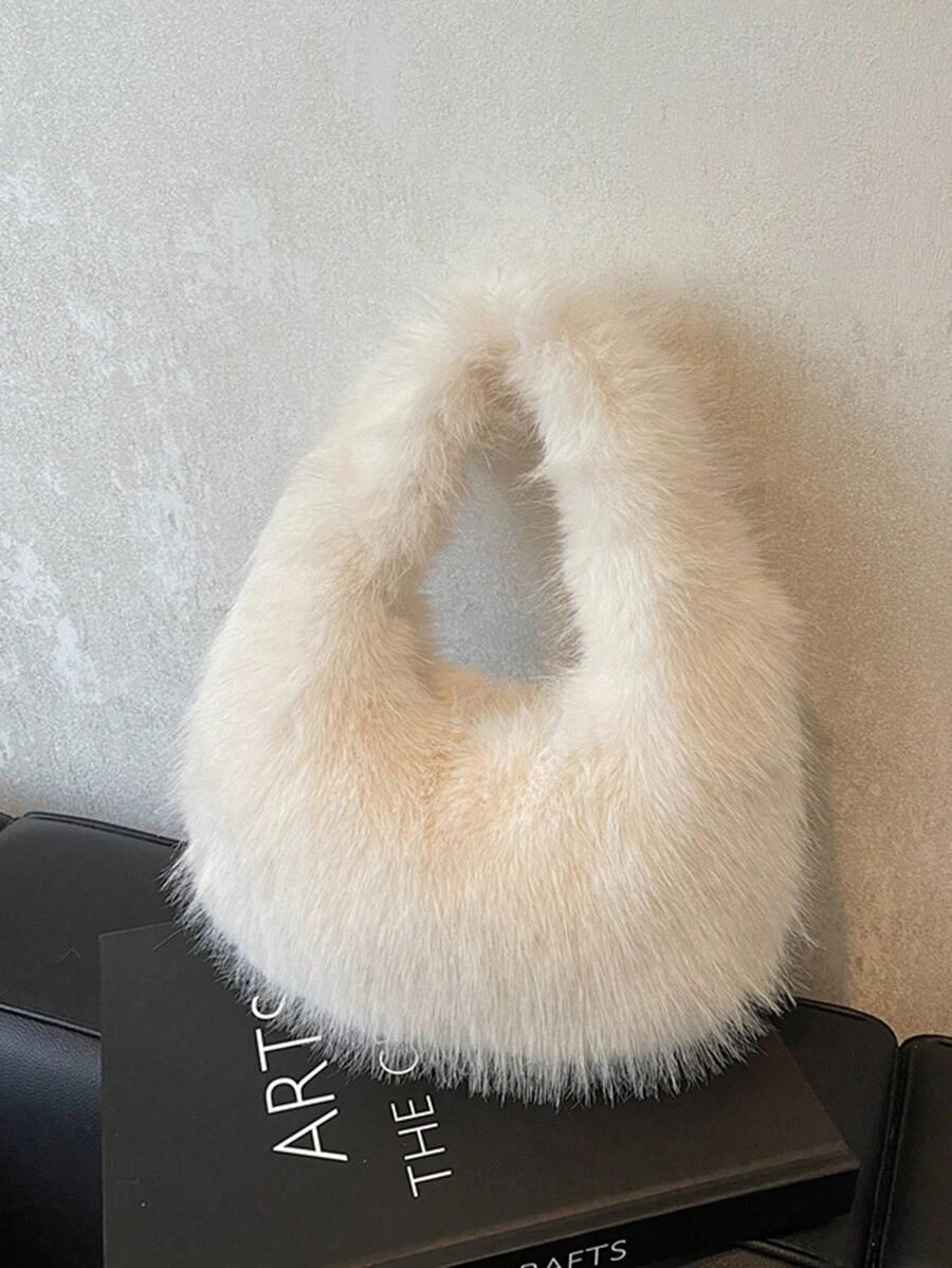 biała torebka futro