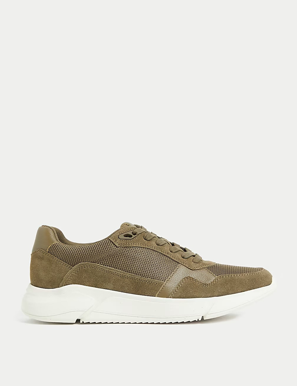SZNUROWANE BUTY SPORTOWE