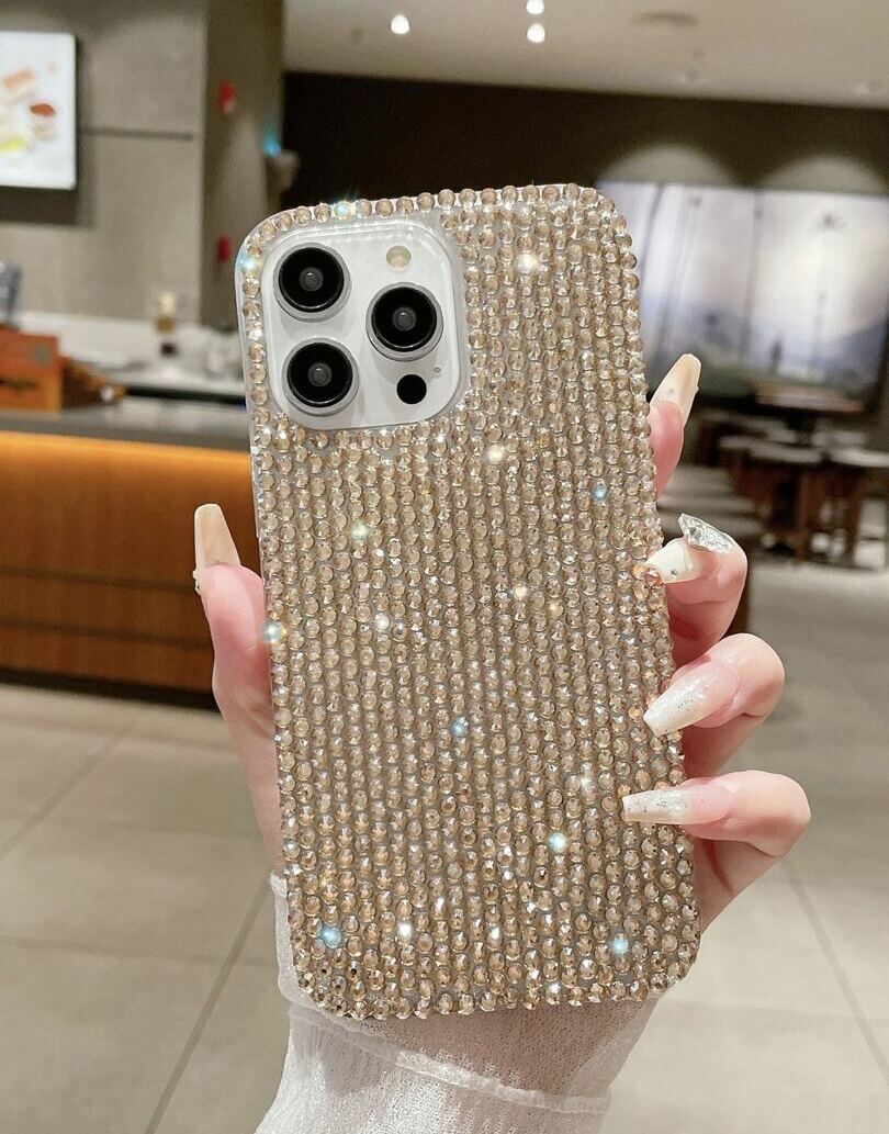 ETUI NA TELEFON IPHONE 15