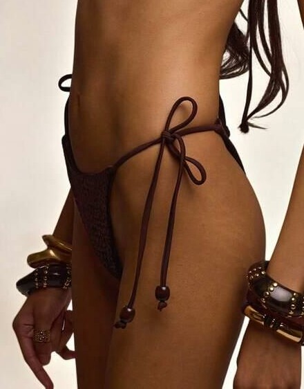 dół od bikini