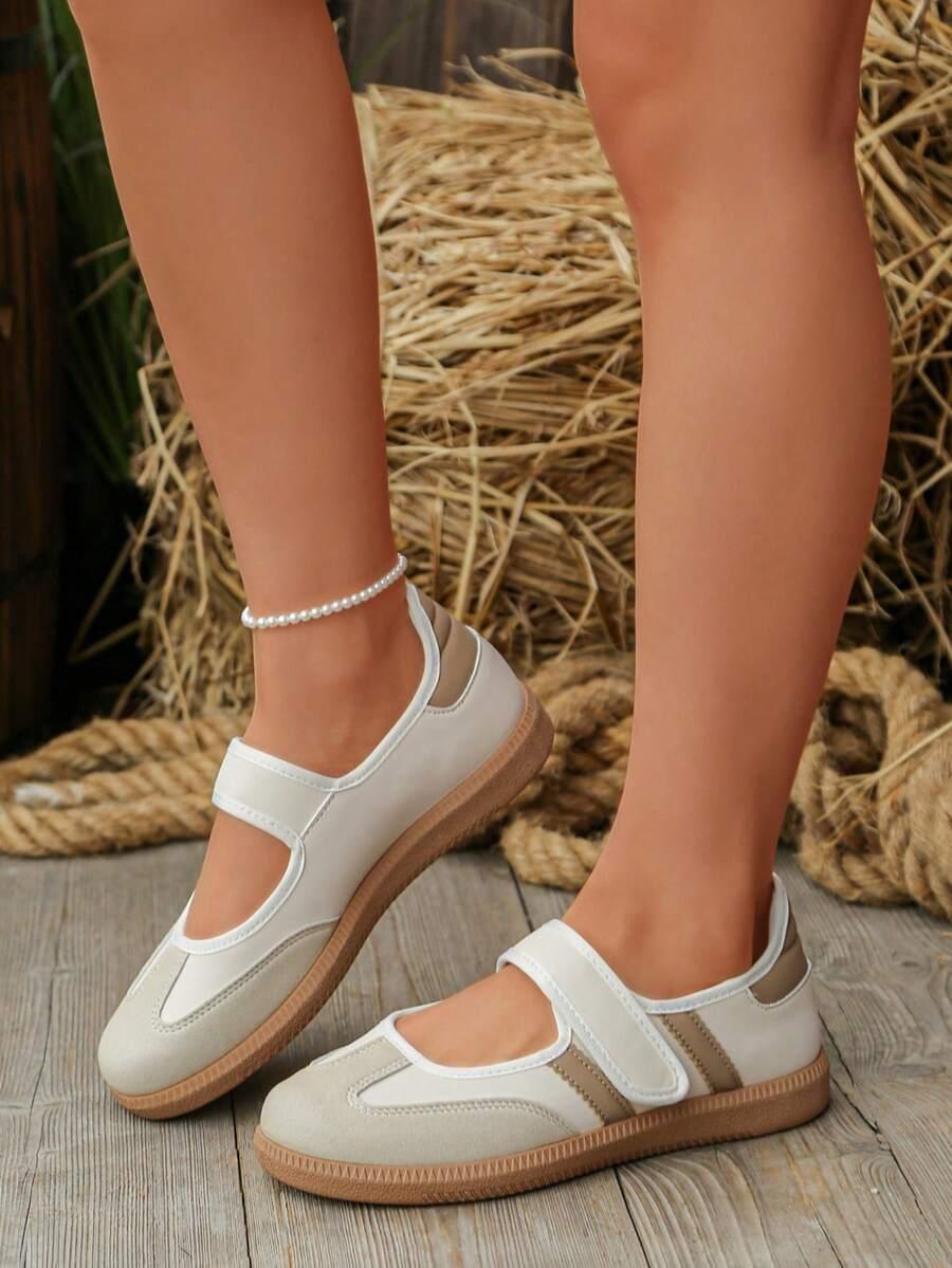 beżowe buty sportowe