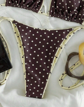 DÓŁ OD BIKINI