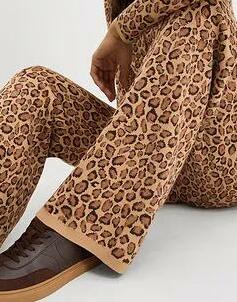 LEGGINSY Z DZIANINY