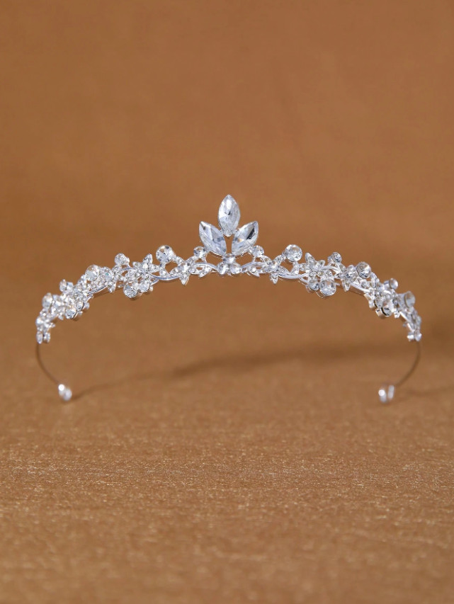 ZŁOTA TIARA ZDOBIENIE