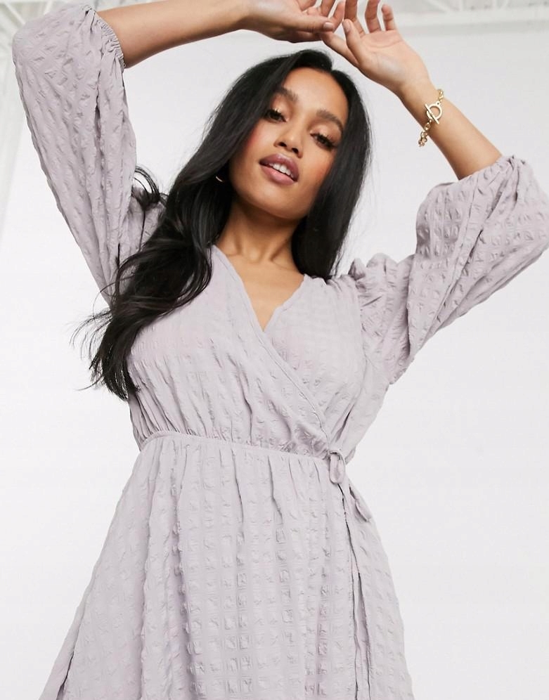 FIOLETOWA SUKIENKA V-NECK