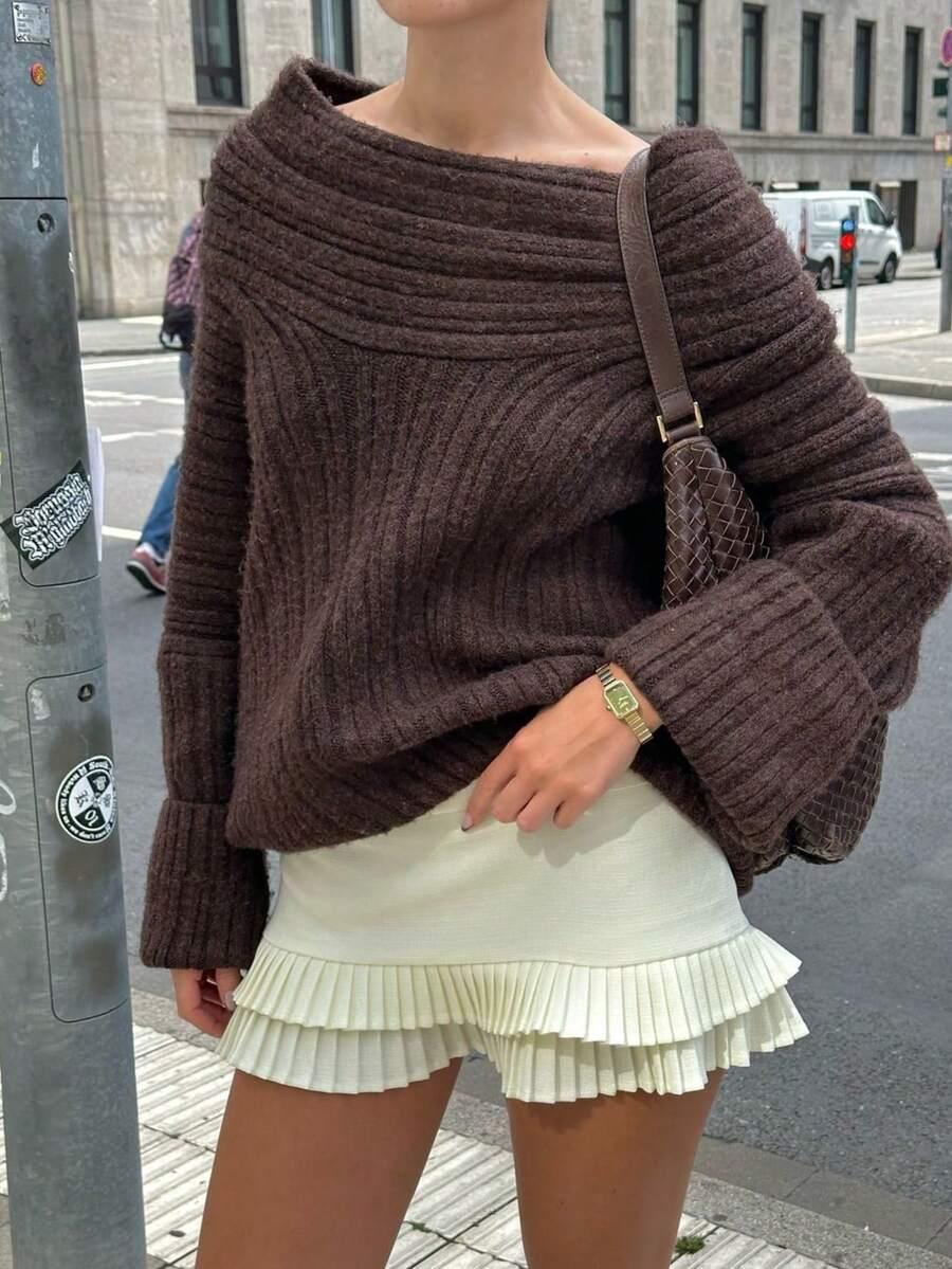 brązowy sweter długi rękaw 