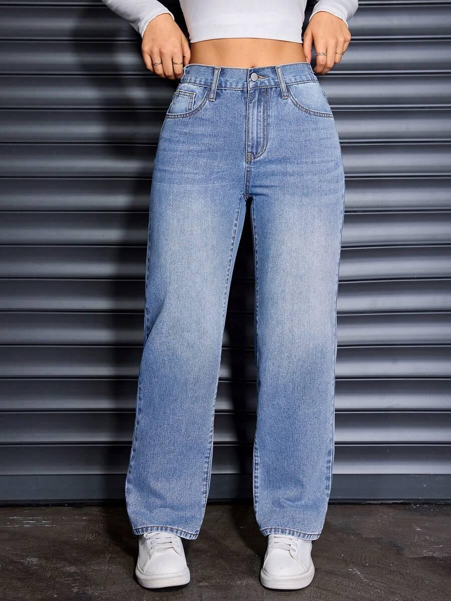 niebieskie spodnie jeans 