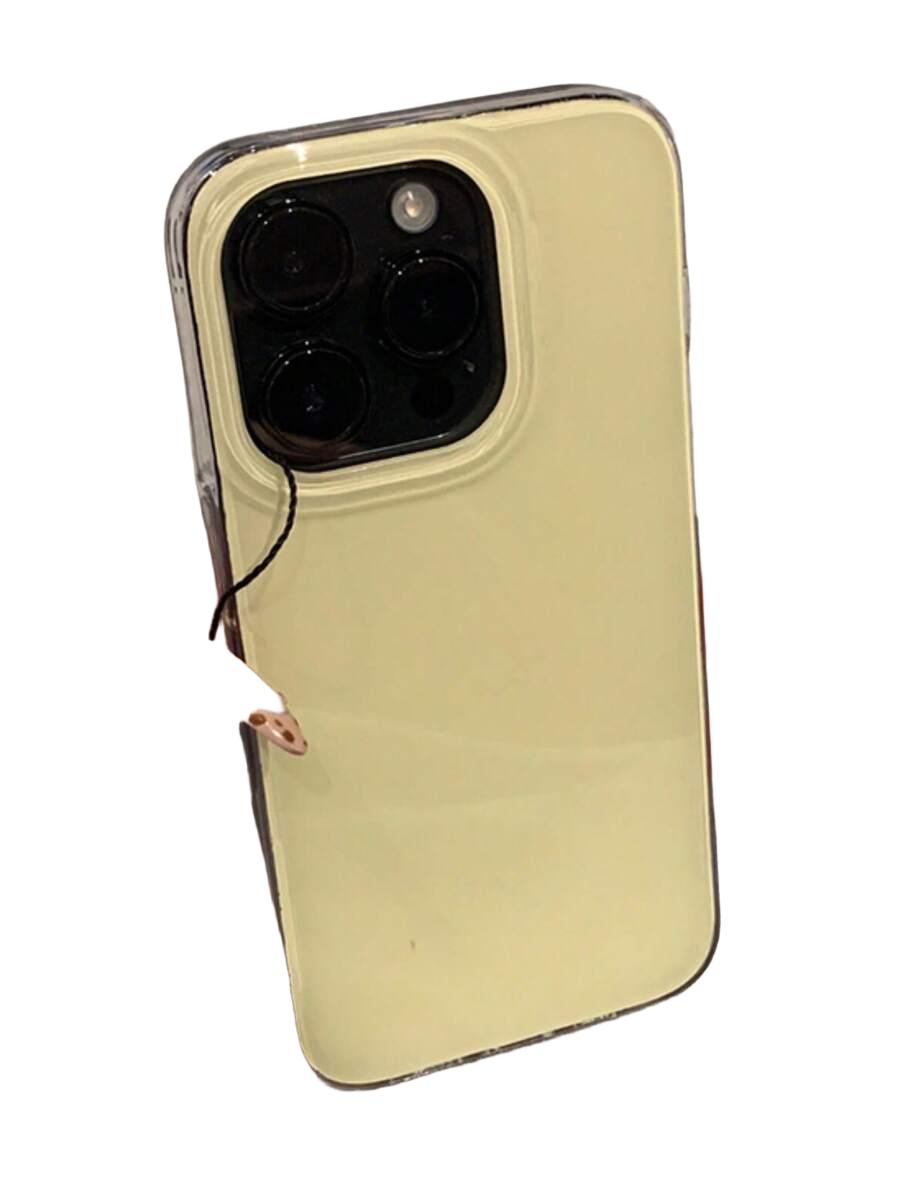 żółte etui na telefon iPhone