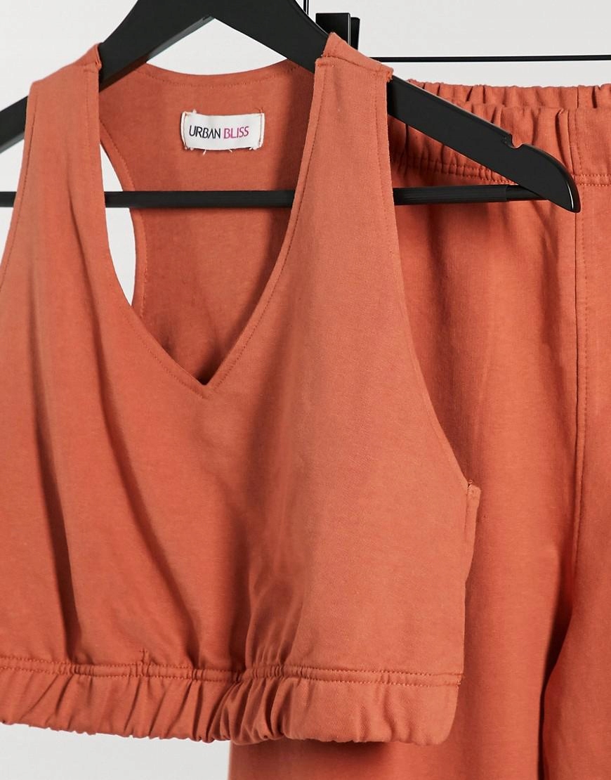 top bez rękawów v-neck