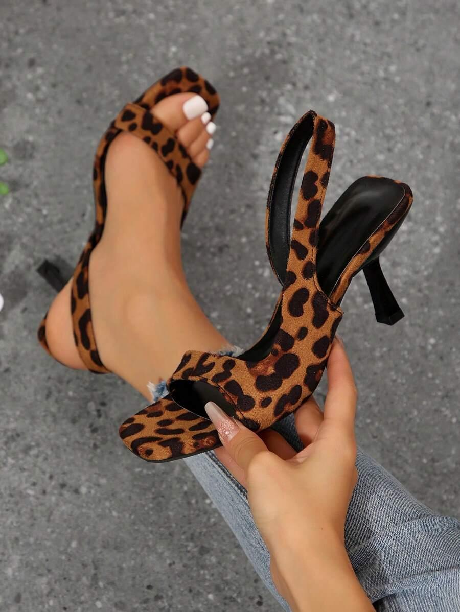 SANDAŁY ANIMAL PRINT obcas