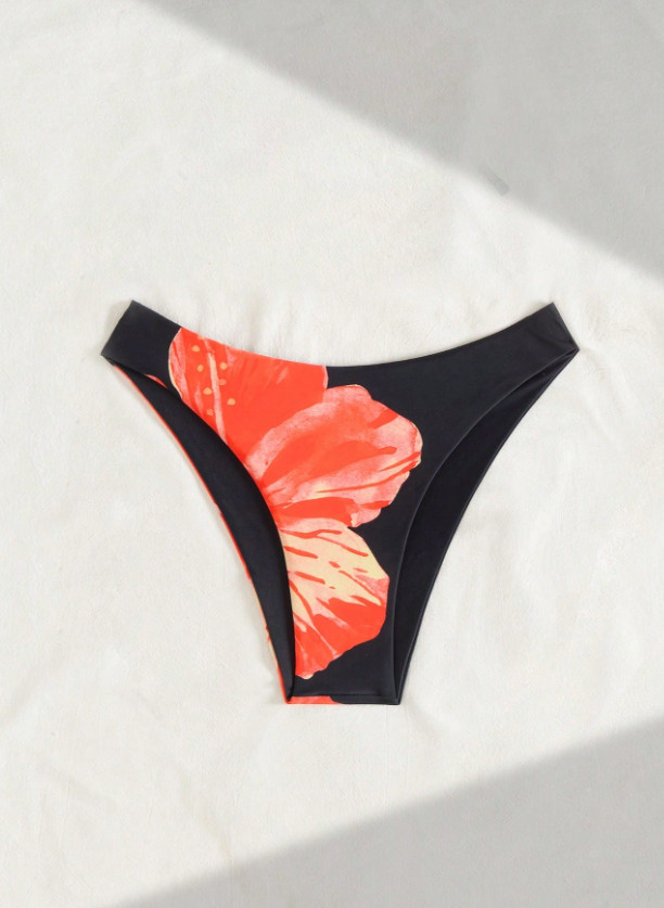 DÓŁ OD BIKINI