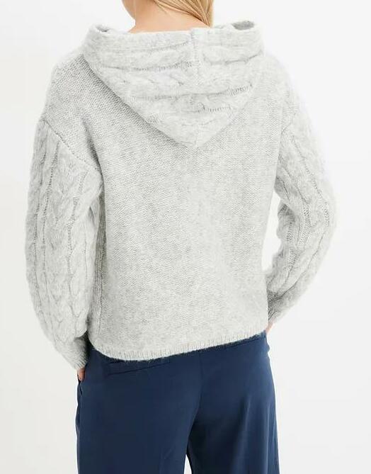 SWETER Z KAPTUREM