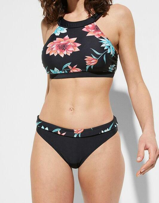 DÓŁ OD BIKINI 