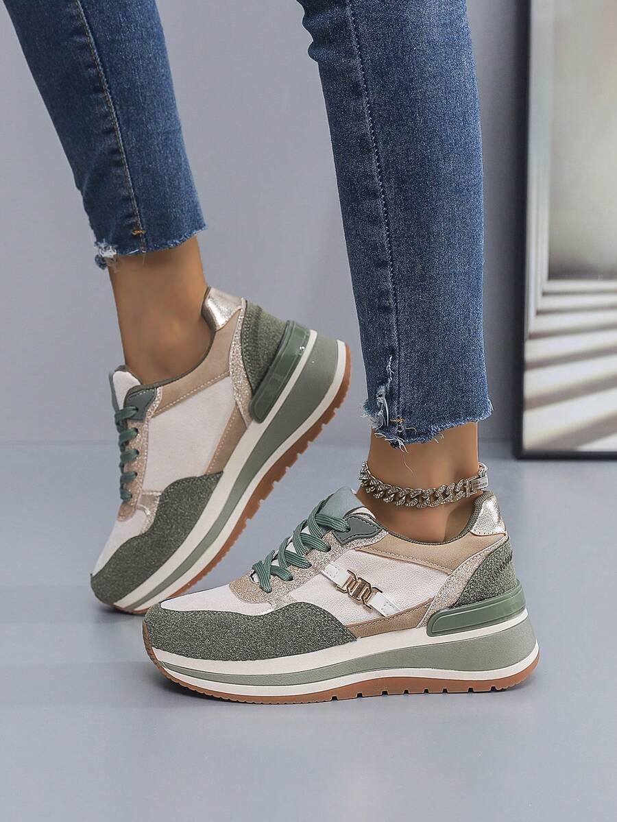 sznurowane buty sportowe zdobienie 