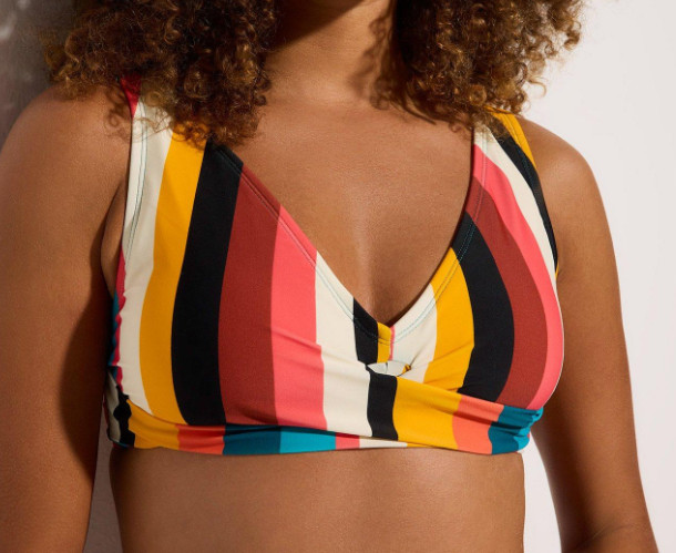 GÓRA OD BIKINI