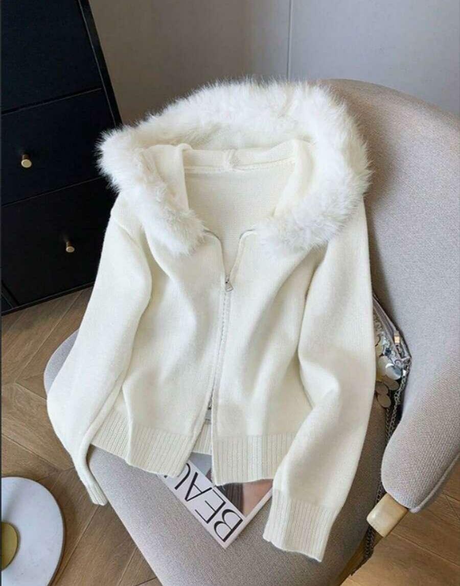 ROZPINANY SWETER Z KAPTUREM 