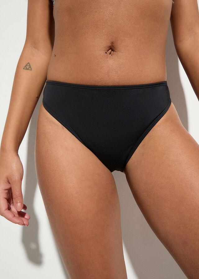 czarny dół od bikini
