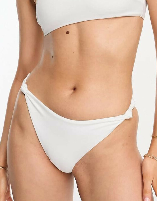 biały DÓŁ OD BIKINI splot