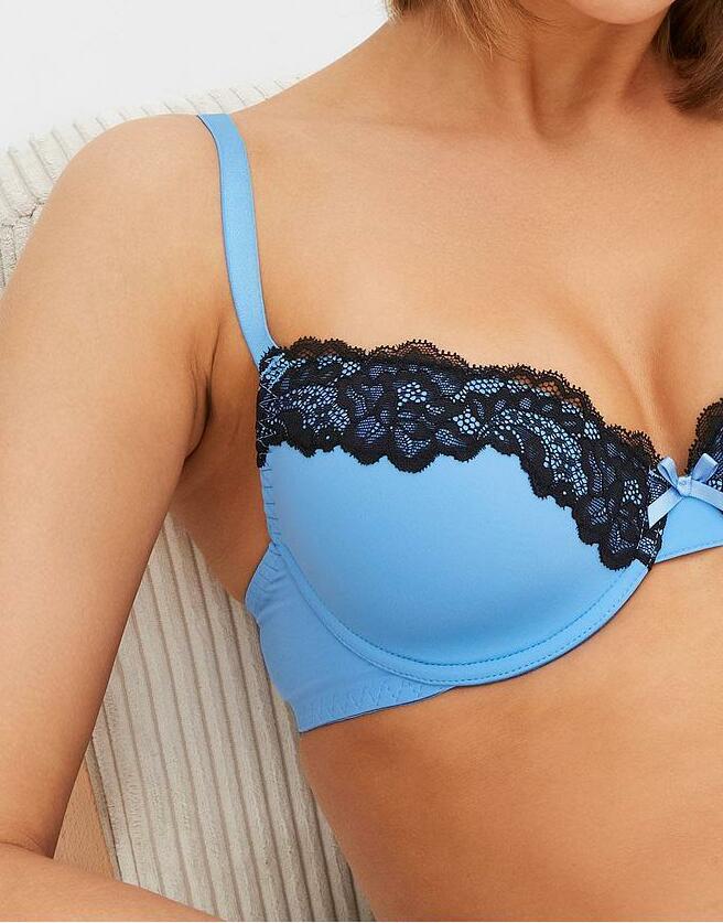 BIUSTONOSZ DAMSKI PUSH-UP REGULAR 3PAK