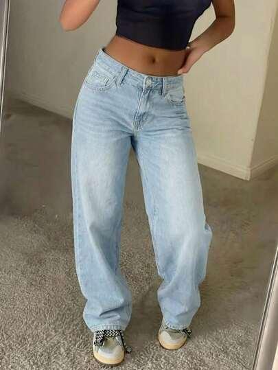 niebieskie spodnie jeans 