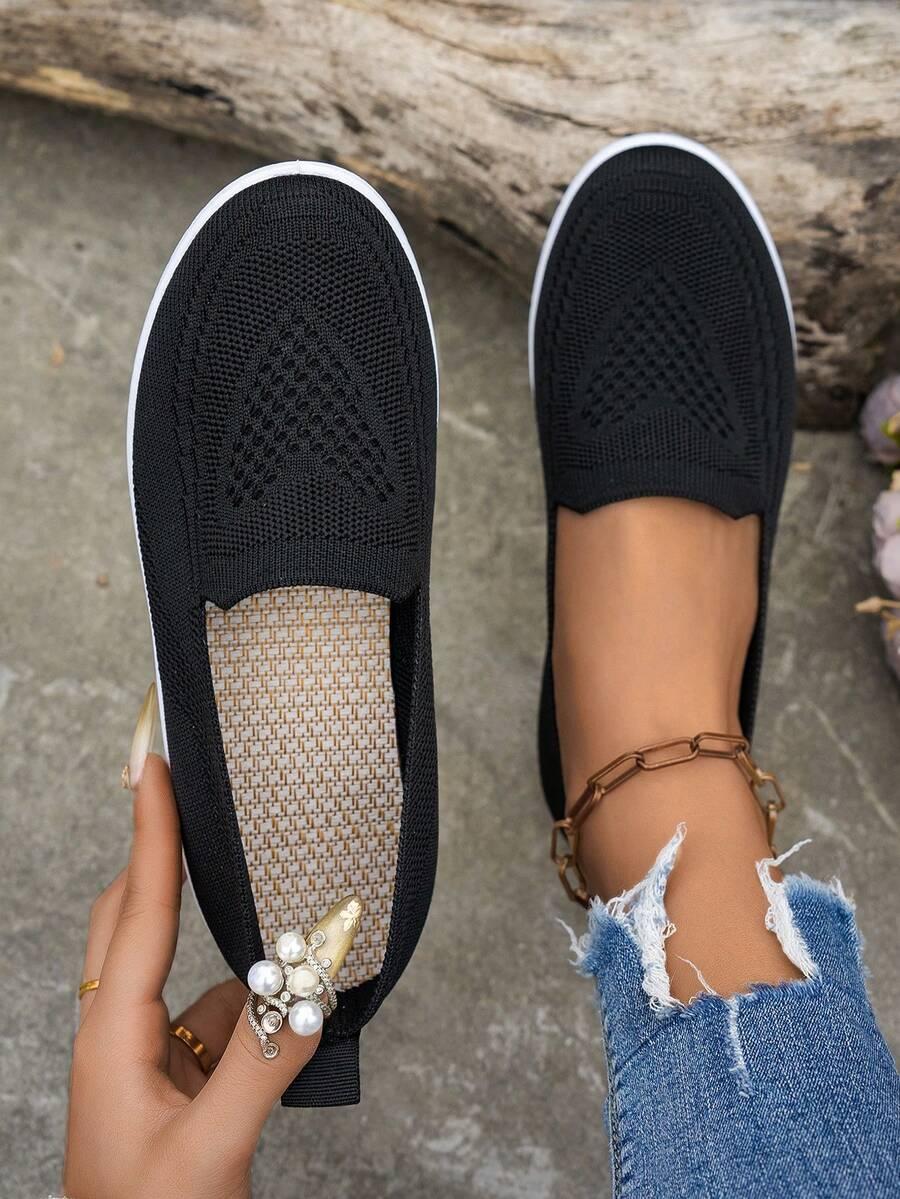 czarne wsuwane buty