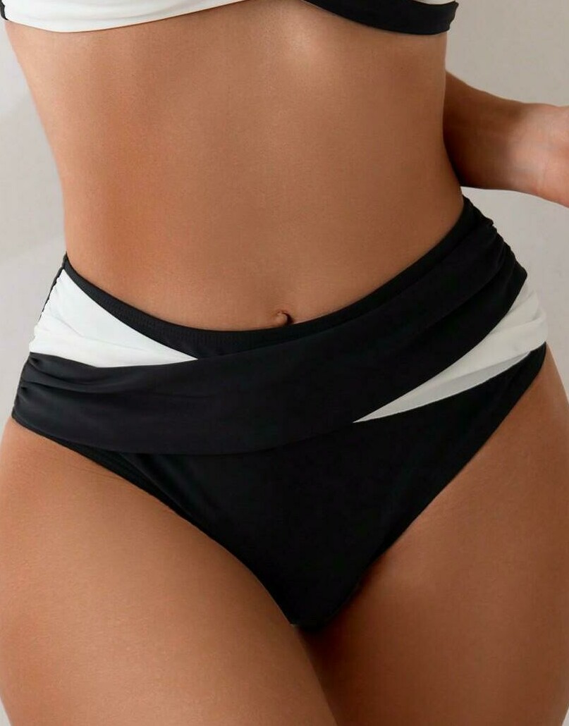 dół od bikini kontrast