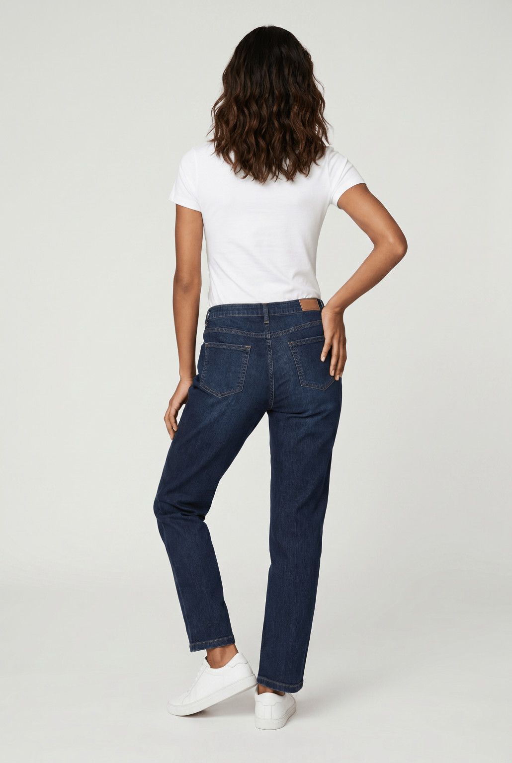 PROSTE SPODNIE JEANS