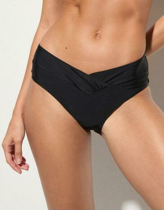 CZARNY DÓŁ OD BIKINI