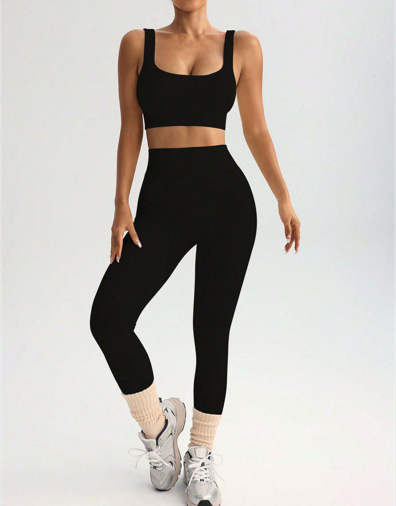 CZARNY KOMPLET TOP LEGGINSY PRĄŻKI 