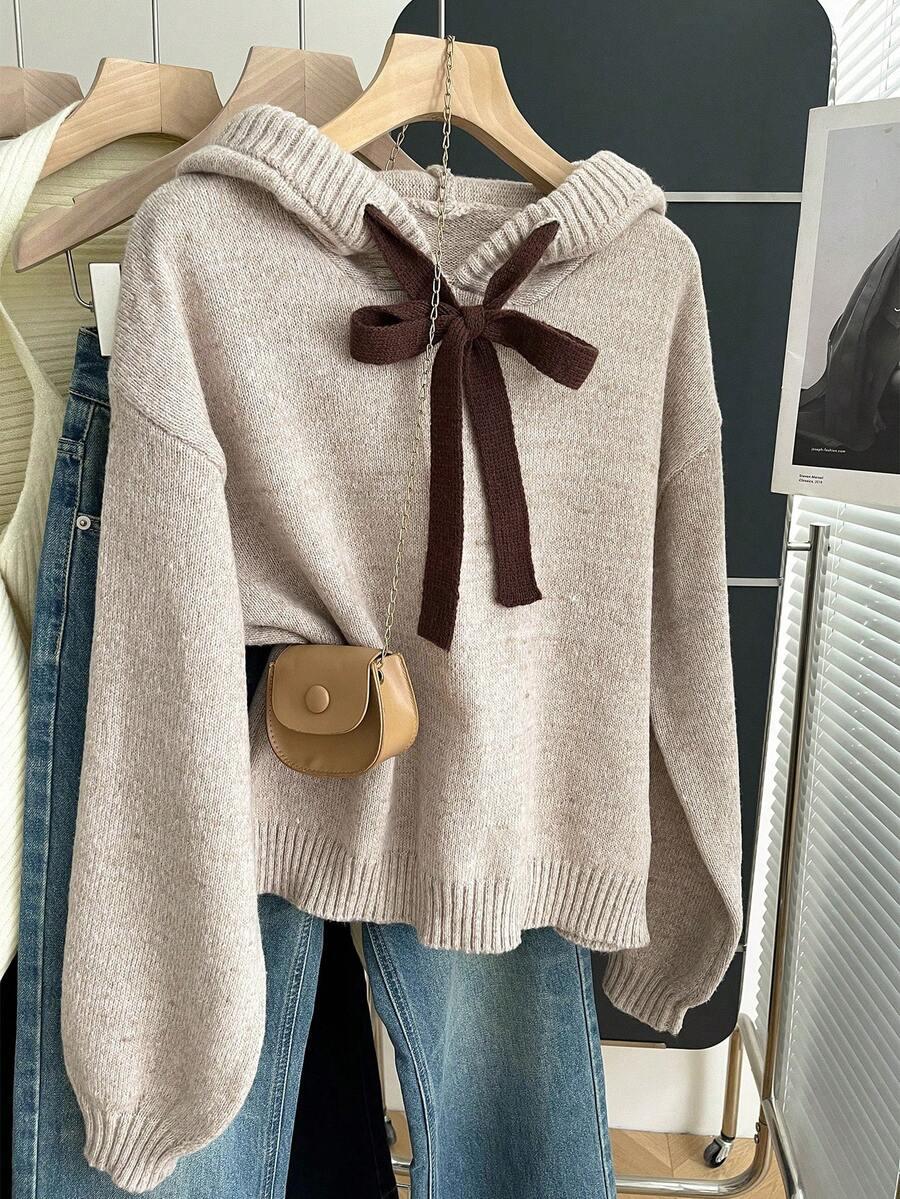 BEŻOWY SWETER Z KAPTUREM