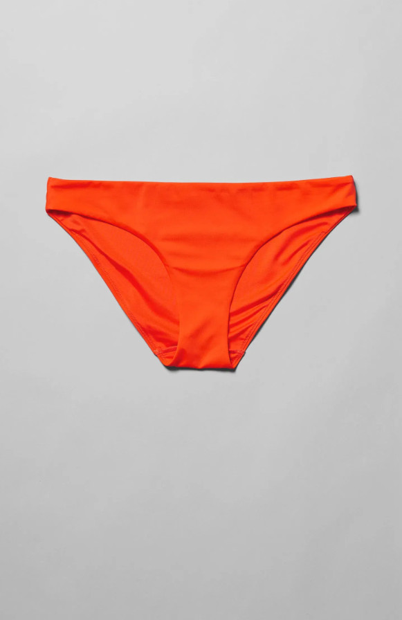 CZERWONY DÓŁ OD BIKINI
